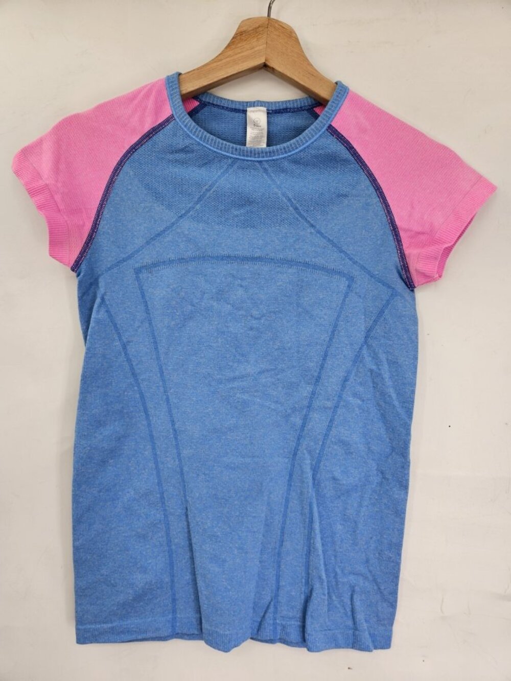 Ivivva Lululemon Swiftly Tech Top Girls 12 Blue Short Sleeve Athletic Running